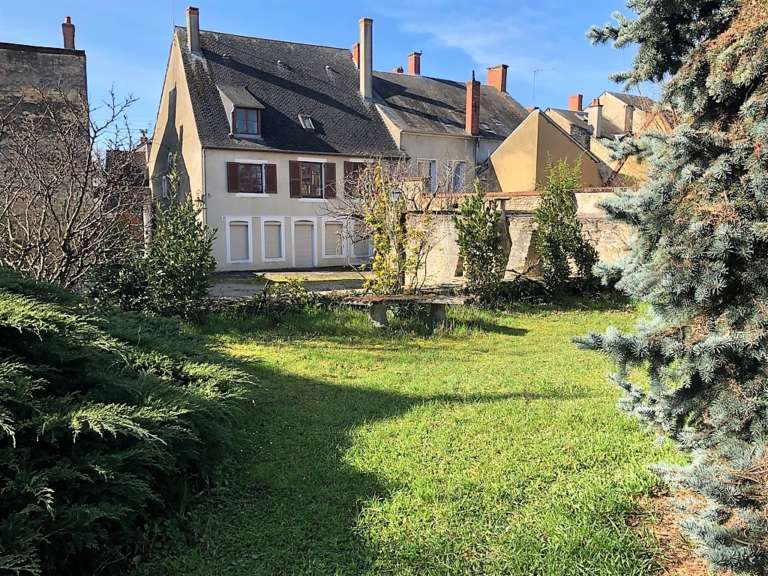 Maison à vendre à Nérondes