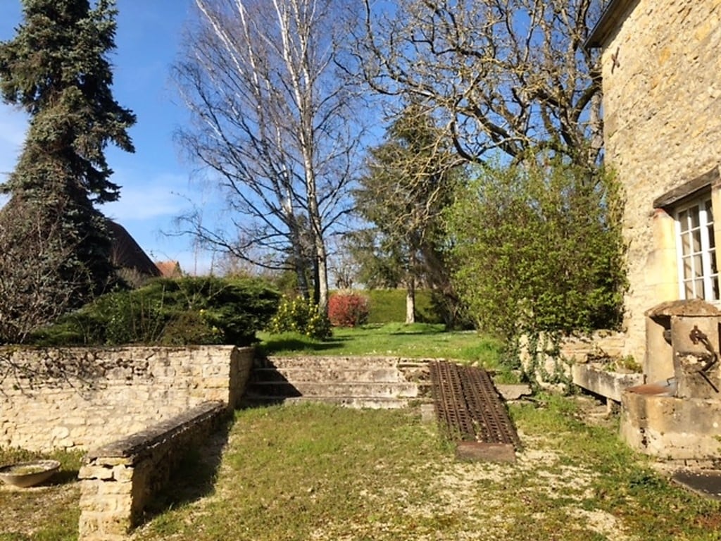 Maison à vendre à Nérondes