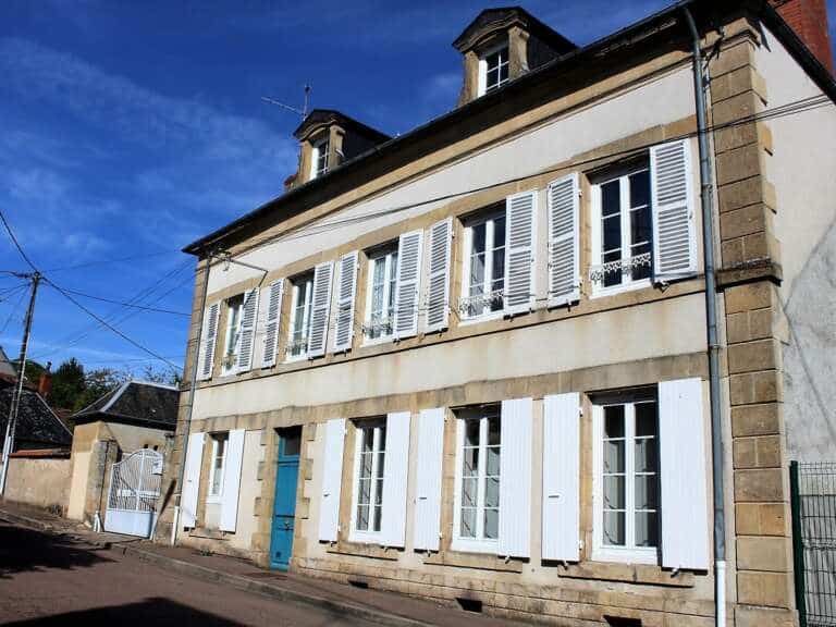 Maison à vendre à Saint-Saulge