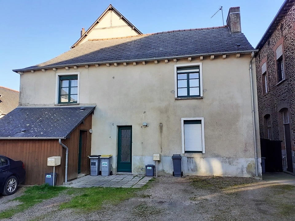 Maison à vendre à Saint-Méen-le-Grand