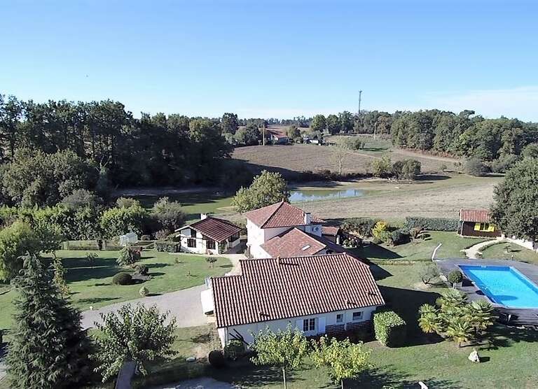 Propriété à vendre à Saint-Gein