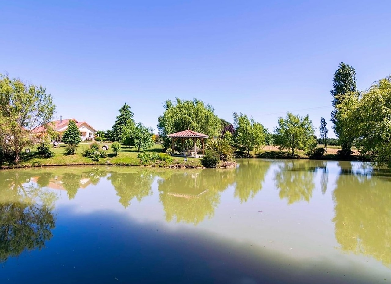 Propriété à vendre à Saint-Gein
