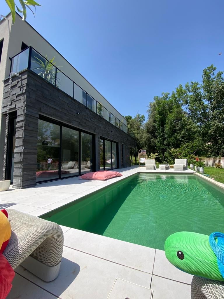Villa avec piscine proche de Valence