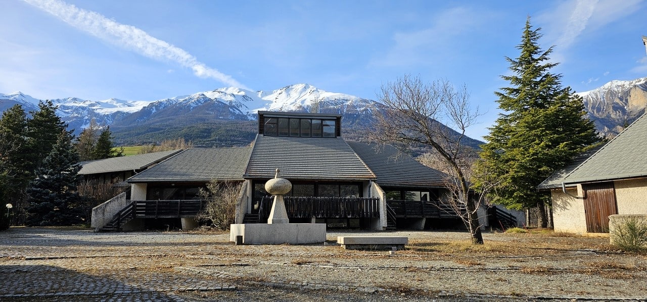 Achetez un Domaine Touristique dans les Hautes-Alpes