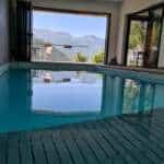 la piscine intérieure