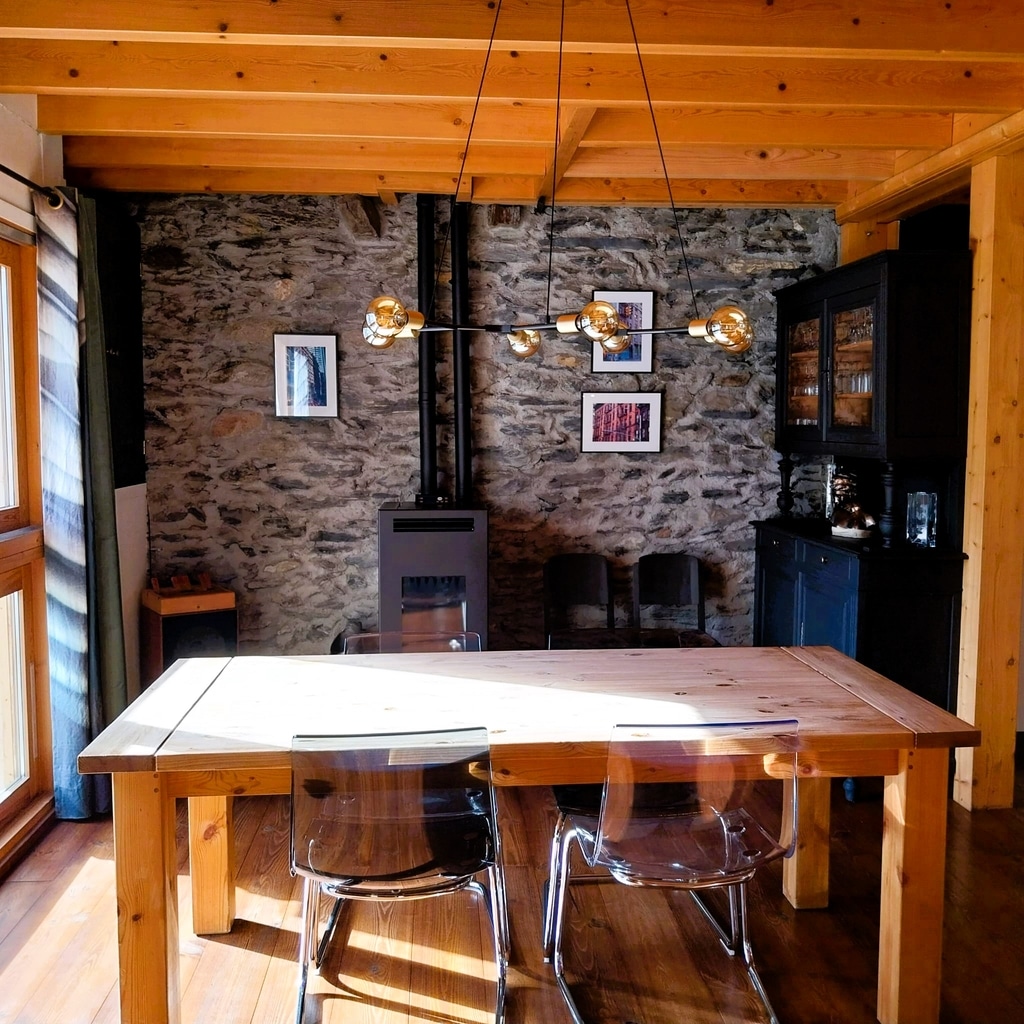 Maison à vendre à Bourg d’Oisans Sans Frais d’Agence💞