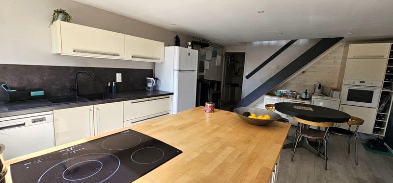 Maison à vendre à Rencurel Sans Frais d’Agence 💞