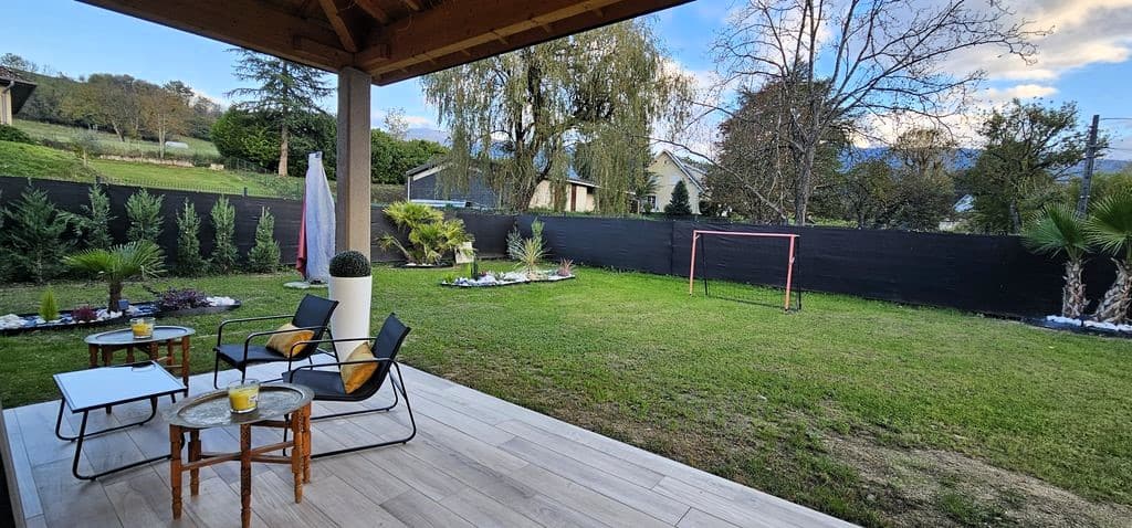 Villa d'Architecte Neuve au Calme en Impasse