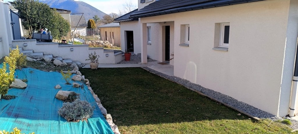 Maison Neuve proche de La Mure