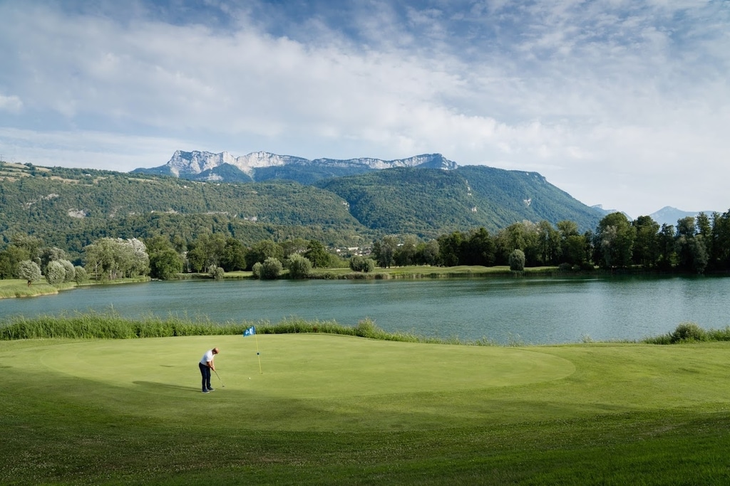 Où habiter proche d'un Golf en Isère en 2025 ?