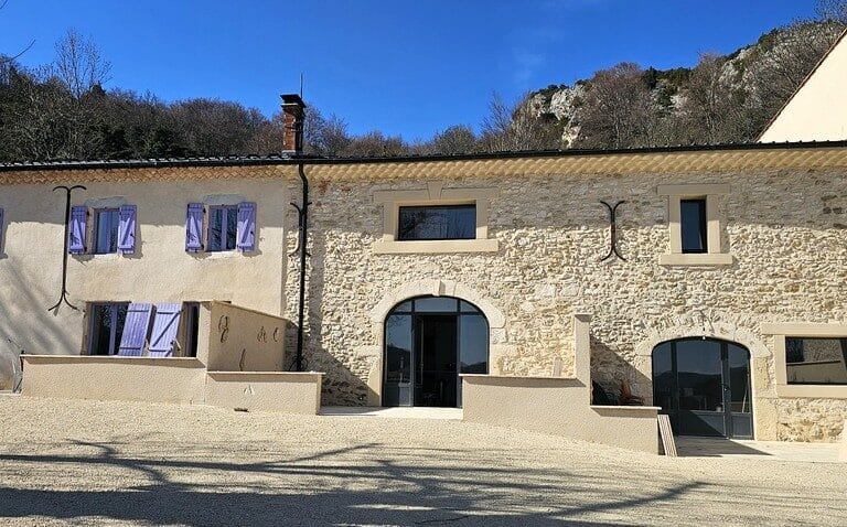 Propriété avec gîtes à vendre dans la Drôme de particulier à particulier