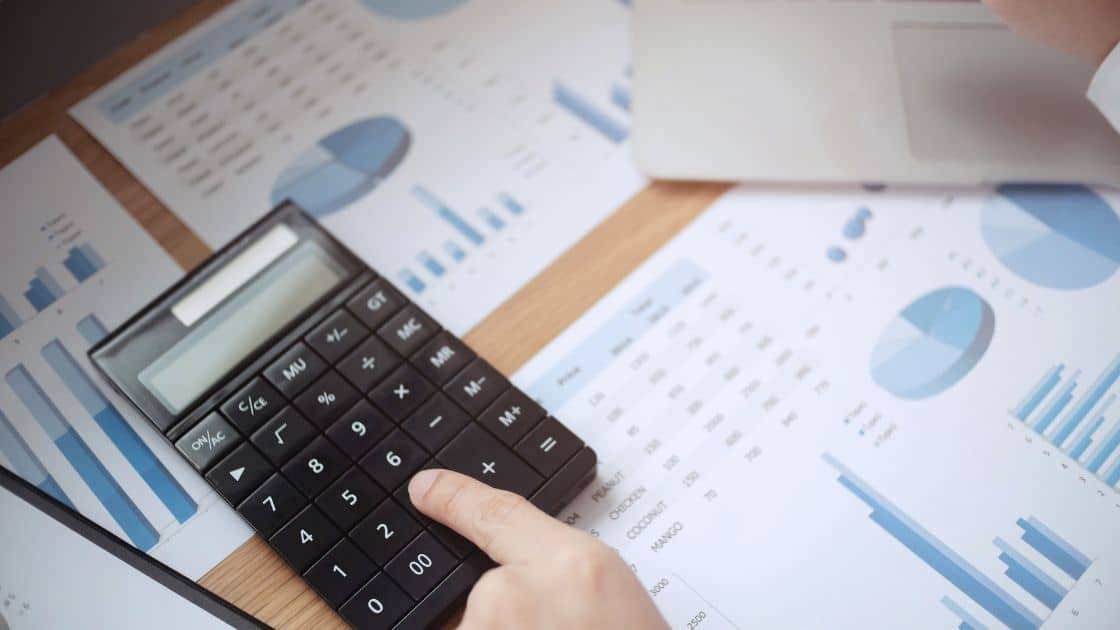 Simulateur de frais de notaire : comment les calculer en 2025