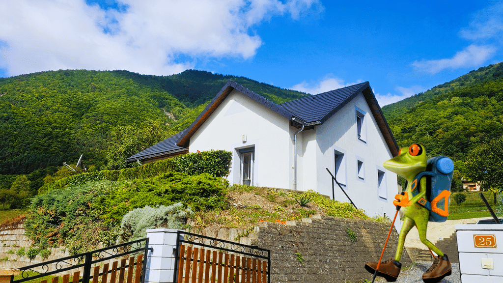 🏡 Maison à vendre à Valbonnais (38740) — 117 m² rénovée, terrain 1100 m², calme & nature à 12 min de La Mure 🌲