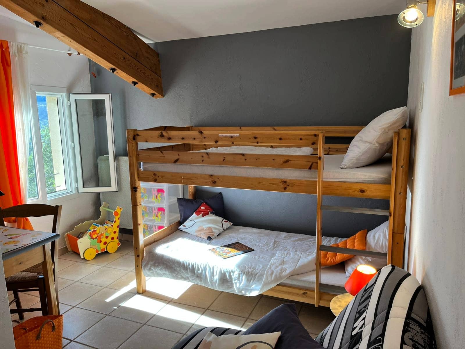 Gîte à vendre dans les Hautes Alpes — Maison, Spa & Dépendance au Dévoluy