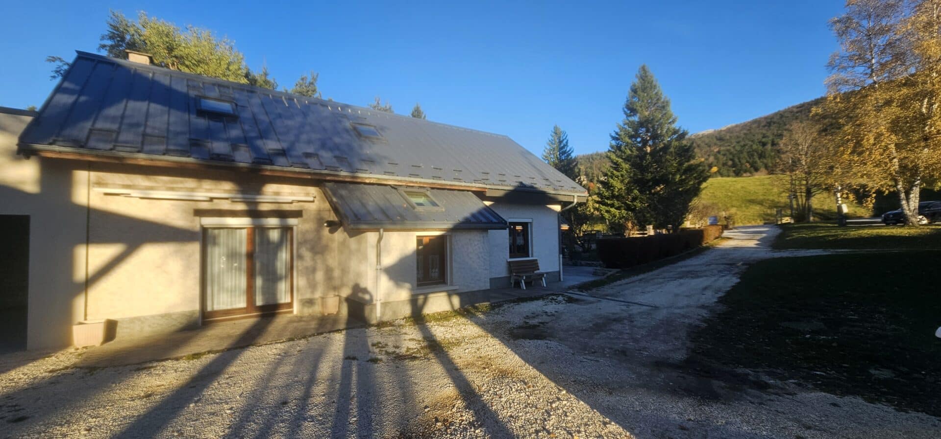Maison de famille à vendre à Corrençon-en-Vercors — votre nid douillet au cœur du Vercors ! 🌲