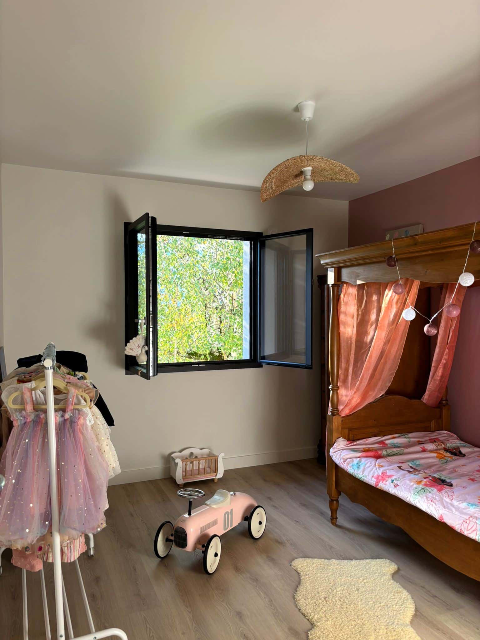 🏡 Maison Neuve 2025 à Saint-Nazaire-les-Eymes – Vue Belledonne, Garage & Prestations Haut de Gamme