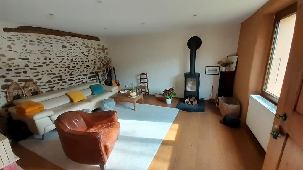 🌿 Maison dauphinoise rénovée à Saint-Vérand- Vue Vercors & terrain 3823 m²