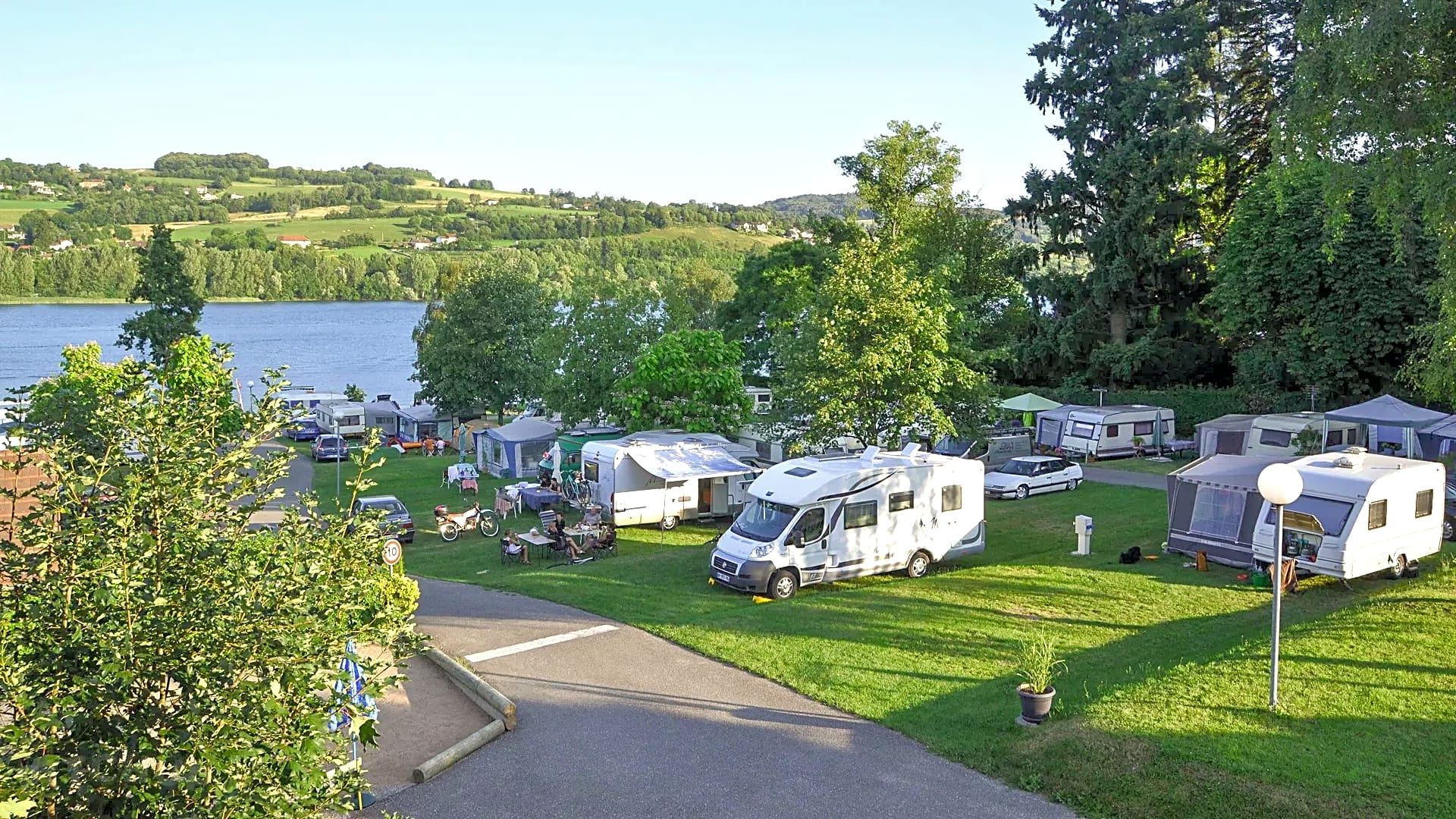 camping Le Calatrin lac Paladru Isère