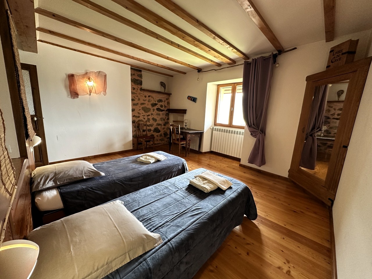 Gîtes à vendre dans le Champsaur : ensemble touristique clé en main à Chabottes