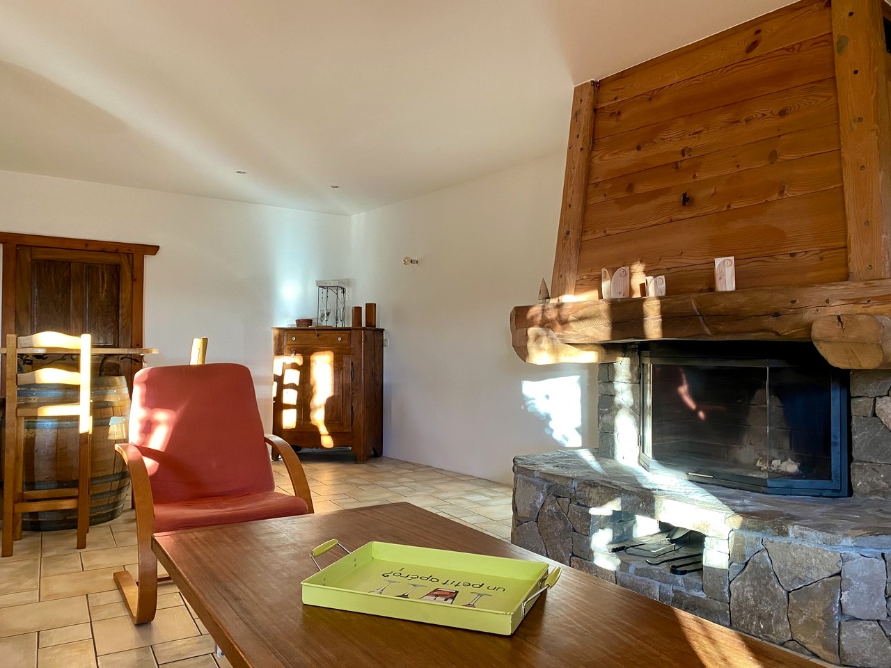 Gîtes à vendre dans le Champsaur : ensemble touristique clé en main à Chabottes