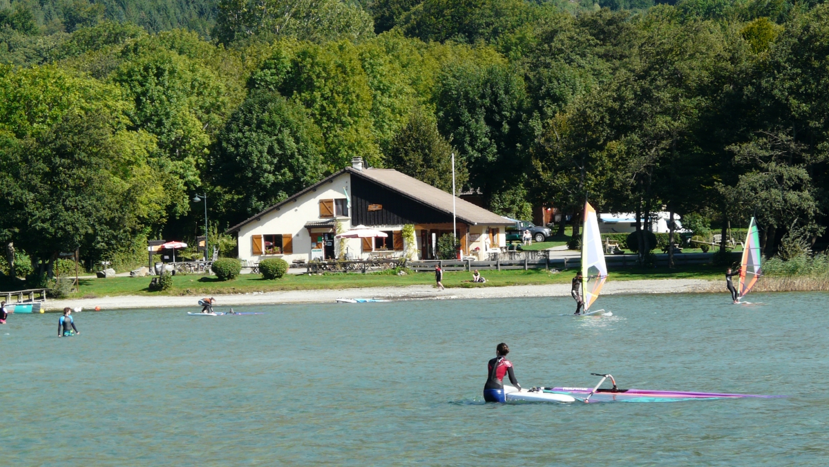 camping Ser Sirant lac Laffrey Isère nature