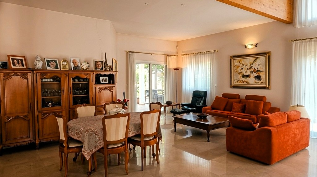 Villa d&rsquo;architecte à vendre à Eybens (38320) – Vente de Particulier à Particulier