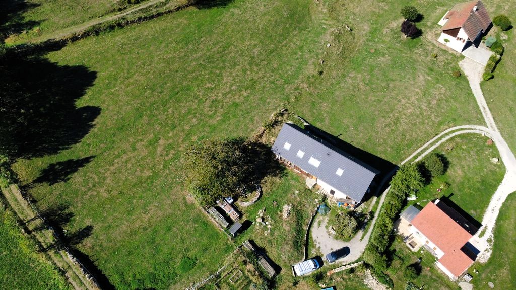 Maison à vendre à Laval-en-Belledonne entre particuliers – Ancienne grange écologique rénovée